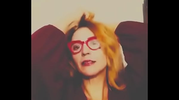 Blonde Tabu live show rebroadcast